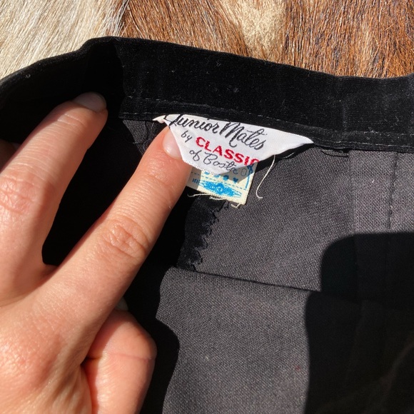 Vintage 60s Black Velvet Pencil Skirt | Union Made Size 6 - Picture 3 of 4